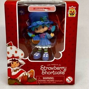STRAWBERRY SHORTCAKE  BLUEBERRY MUFFIN MINI FIGURE CheeBee! TLS Toy Series 2 NIB